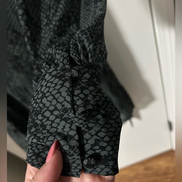 Dynamite | Snake Skin Detail Dress - Picture 2 of 5